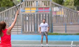 Tennis au camping Les Pierres Couchées